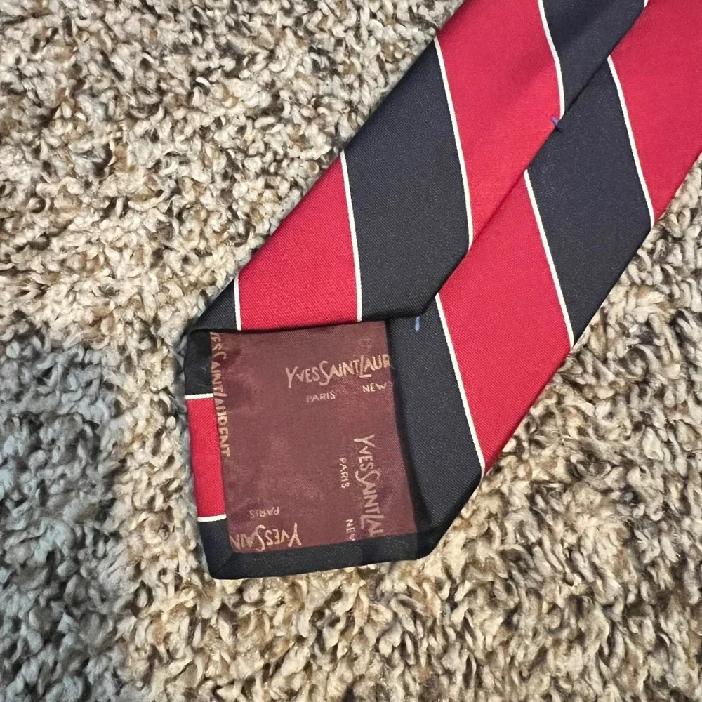Yves Saint Laurent Mens Red Navy Striped Silk Blend YSL Monogram Necktie